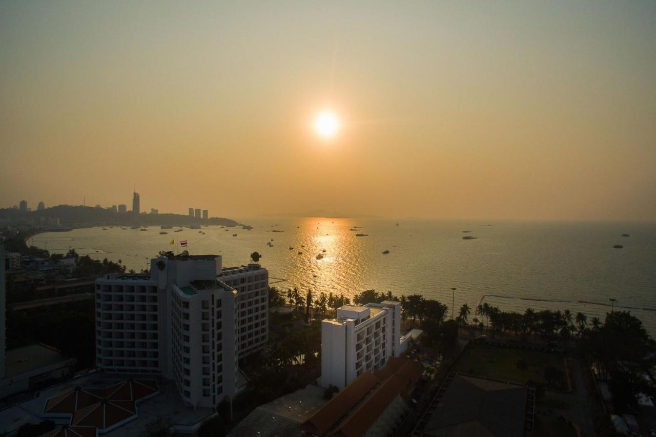 Mera Mare Pattaya Beach And Resort 外观 照片